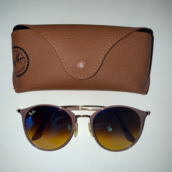 Ray-Ban Pink and Blue Sunglasses - Picture 3 of 3